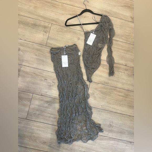 Brand new ZARA 2pc CoOrd RUFFLED SKIRT SET size S - Picture 4 of 7